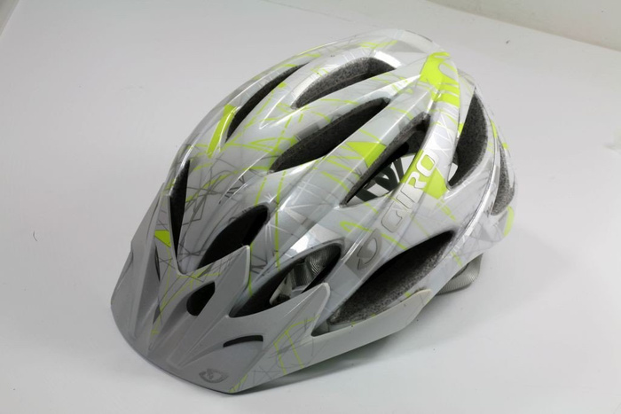 KASK DAMSKI GIRO XARA BIAŁO- ZIELONY rozm. M